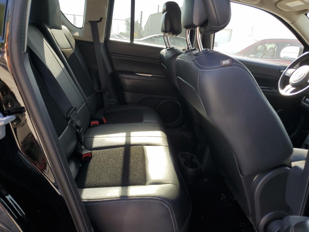 1C4NJDEB5ED898390 2014 Jeep Compass Latitude