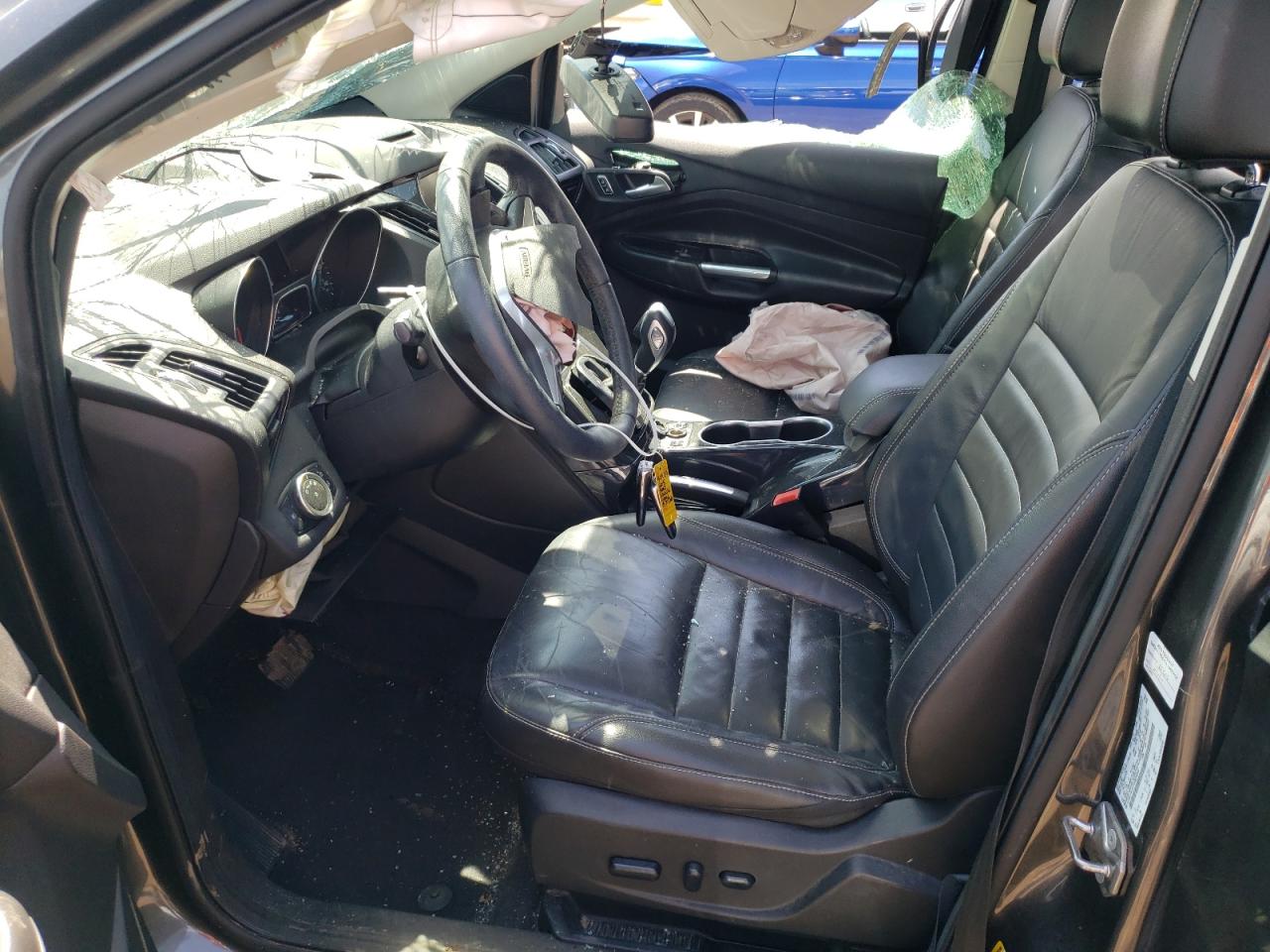 1FMCU9J97FUB74566 2015 Ford Escape Titanium