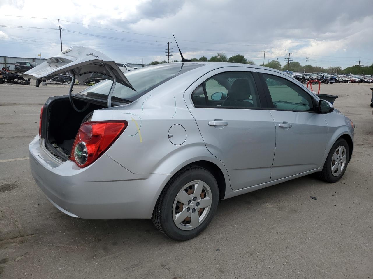 1G1JB5SH5D4249111 2013 Chevrolet Sonic Ls