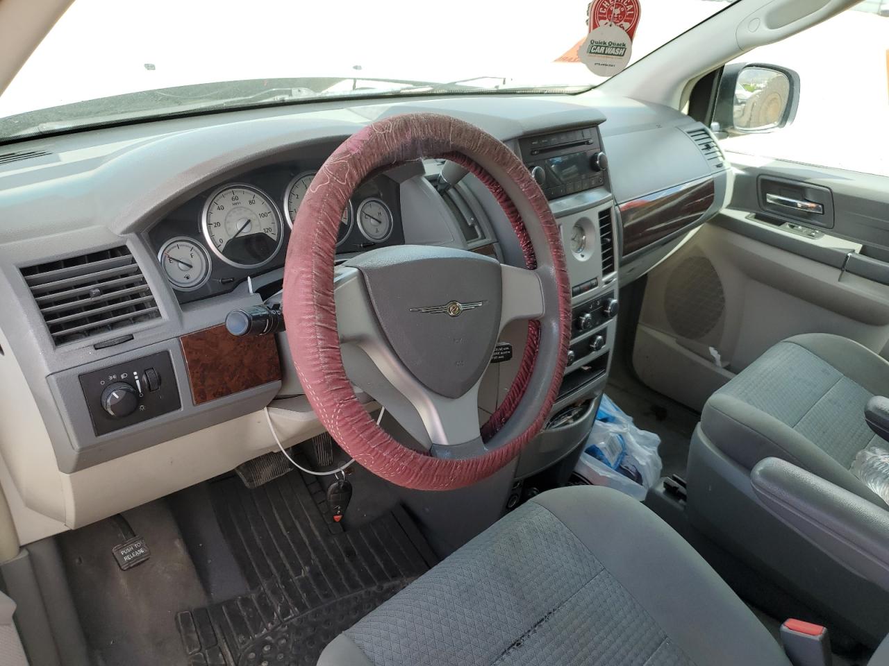 2A8HR44E99R656442 2009 Chrysler Town & Country Lx