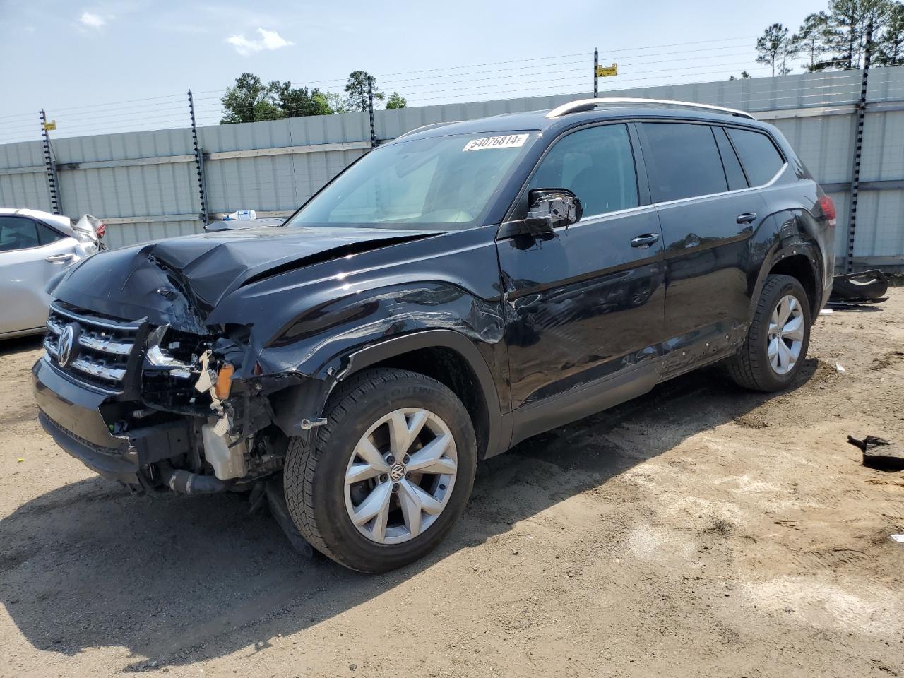 1V2AP2CA2JC535605 2018 Volkswagen Atlas S