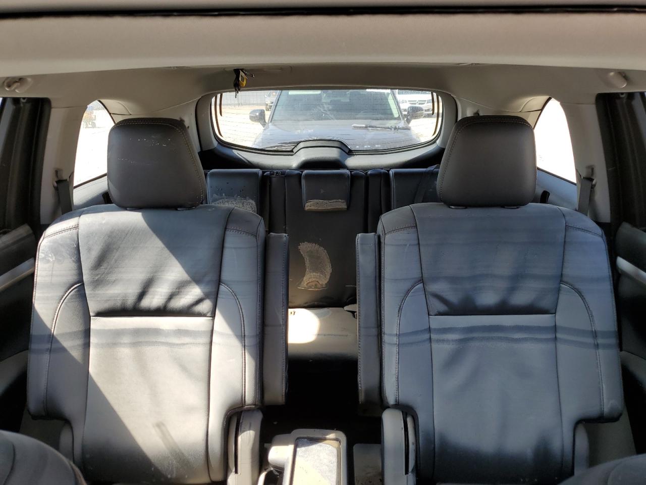 5TDKZRFH5KS359828 2019 Toyota Highlander Se