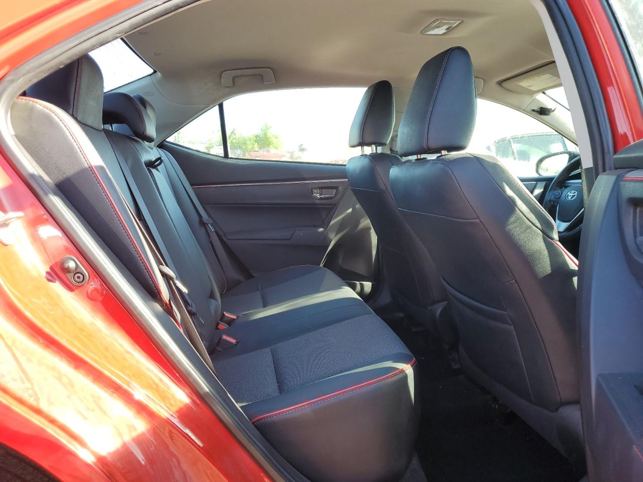 2T1BURHE8FC240882 2015 Toyota Corolla L