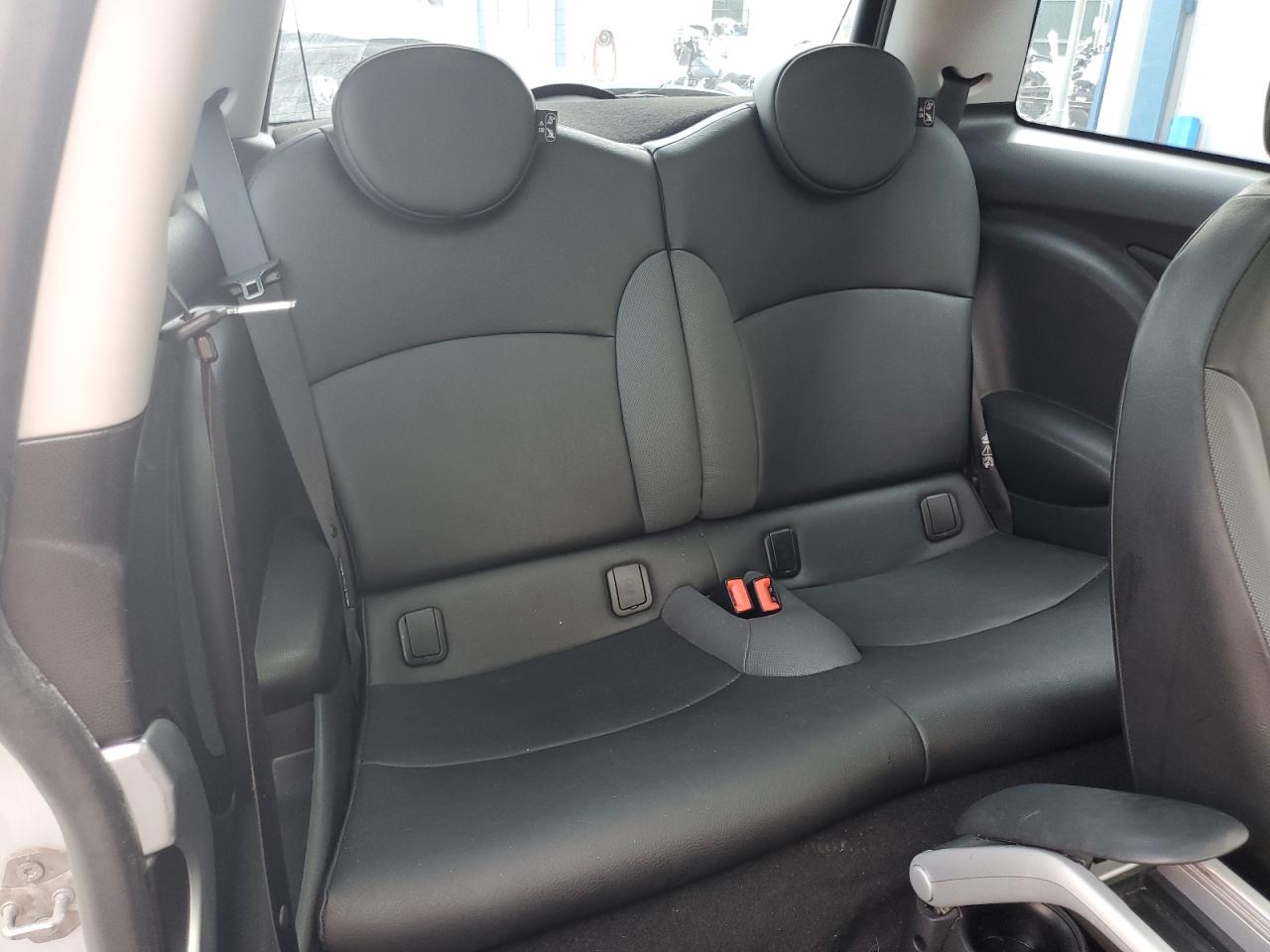 WMWMF33549TW79188 2009 Mini Cooper