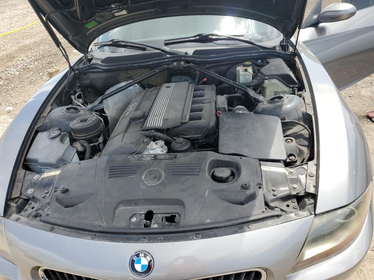 4USBT33524LS49259 2004 BMW Z4 2.5