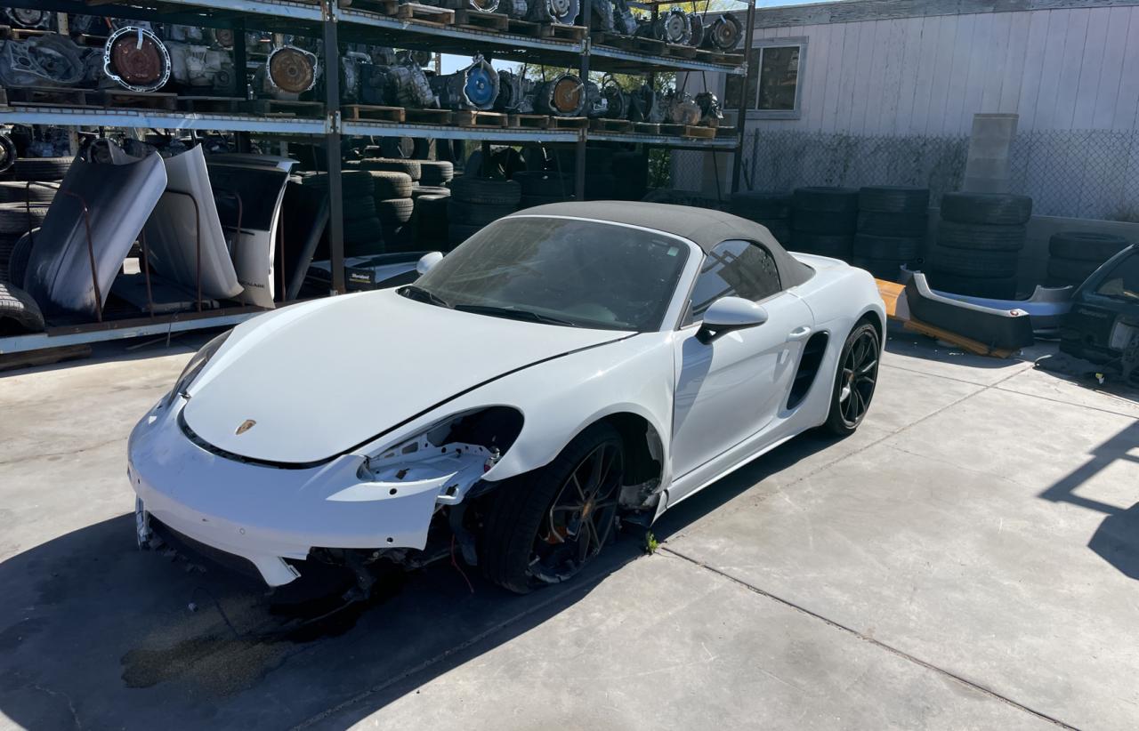 WP0CA2A81KS210852 2019 Porsche Boxster Base