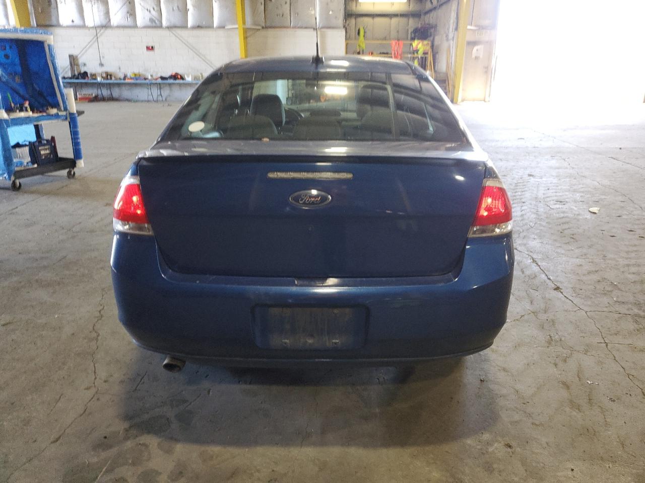 1FAHP36N69W120517 2009 Ford Focus Ses