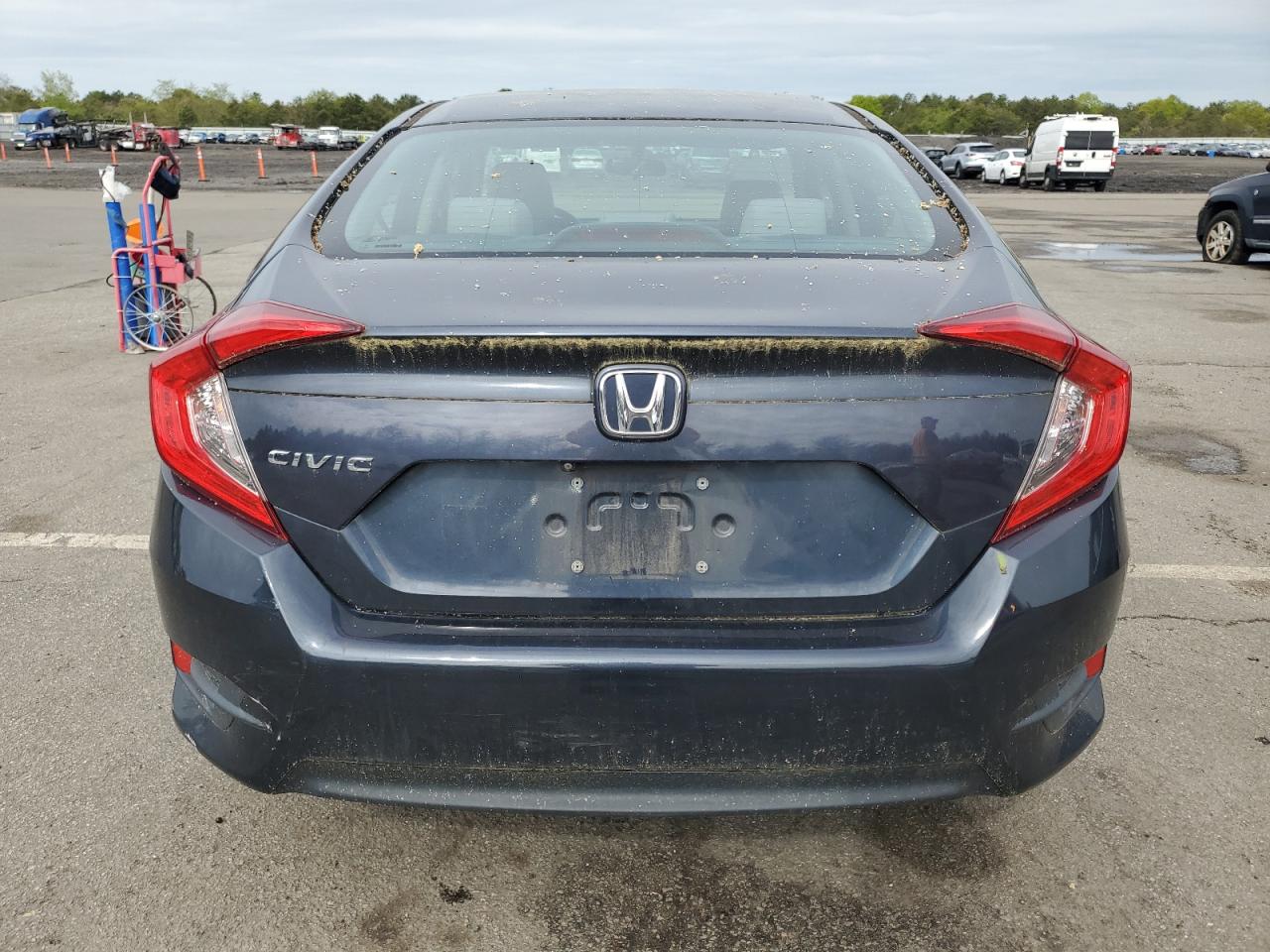 2HGFC2F57HH535593 HONDA CIVIC 2017