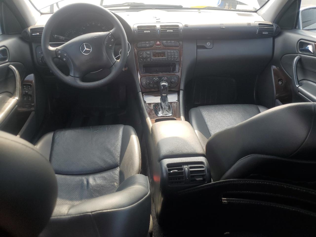 WDBRF61J61F074746 2001 Mercedes-Benz C 240