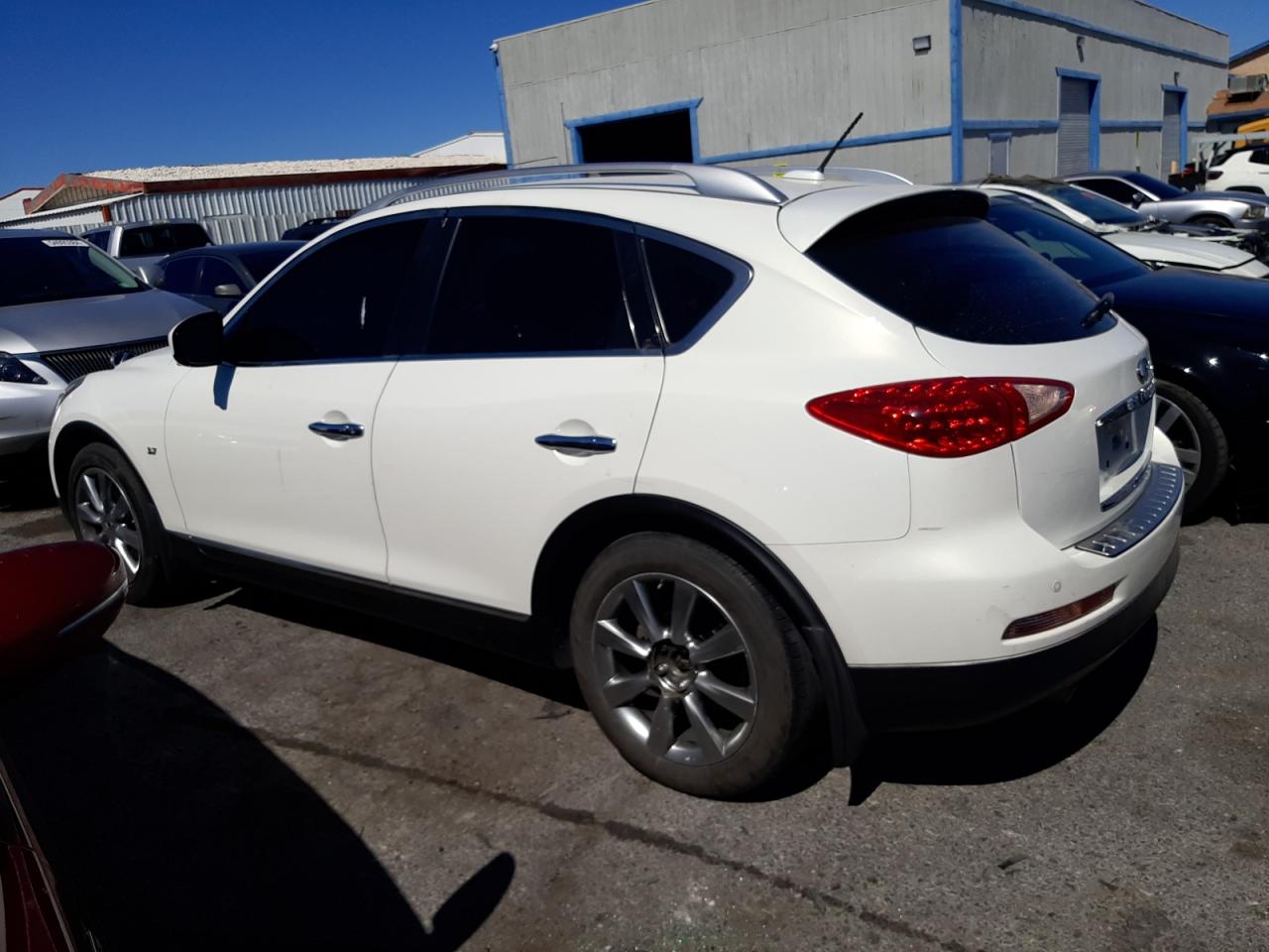 2015 Infiniti Qx50 vin: JN1BJ0HP6FM730720