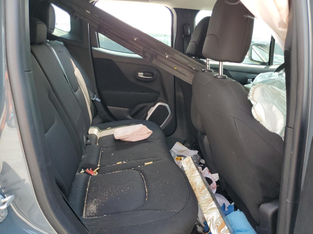 ZACCJBAB7JPH89295 2018 Jeep Renegade Sport