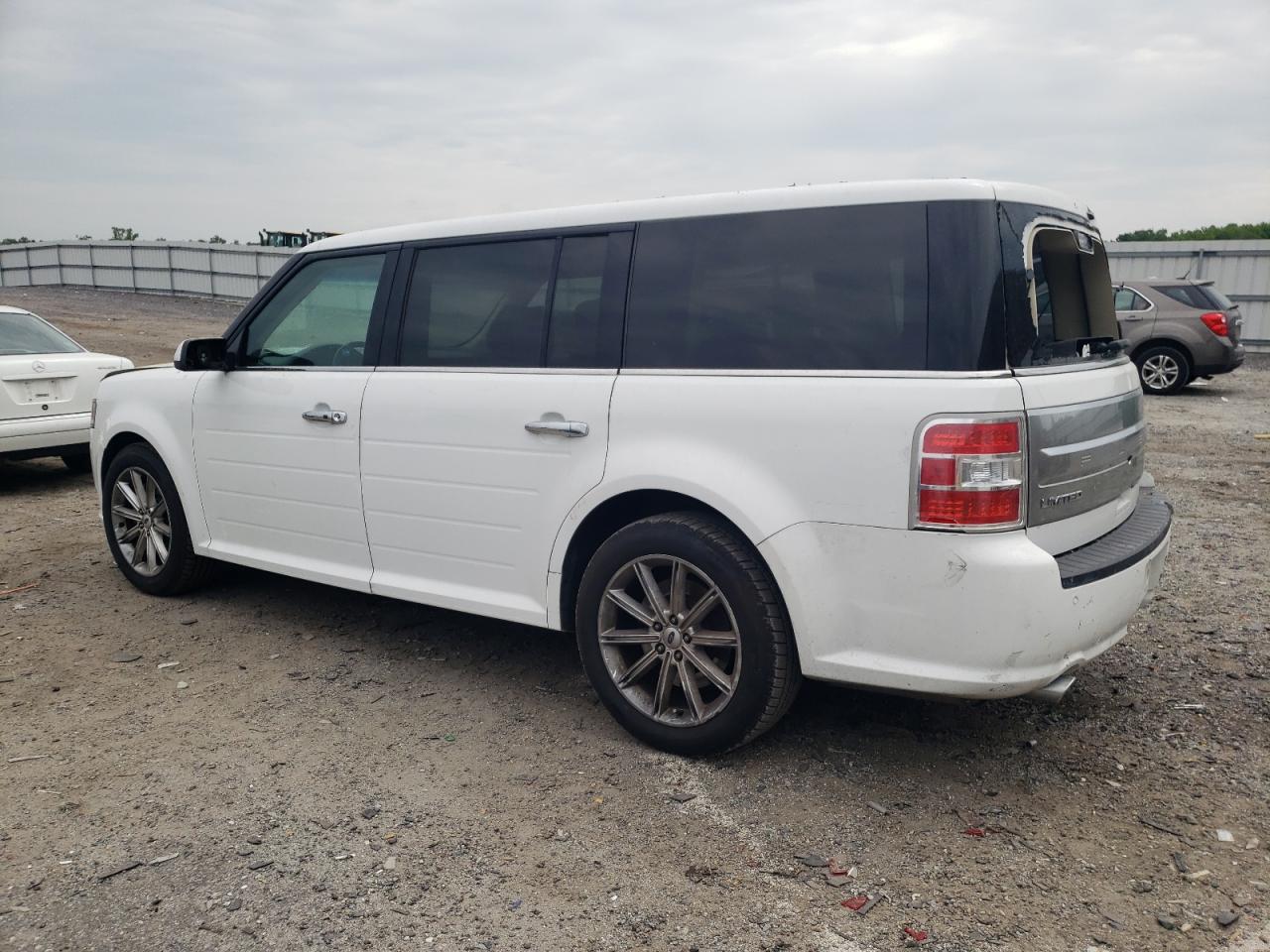 2FMHK6D89HB8A0567 2017 Ford Flex Limited