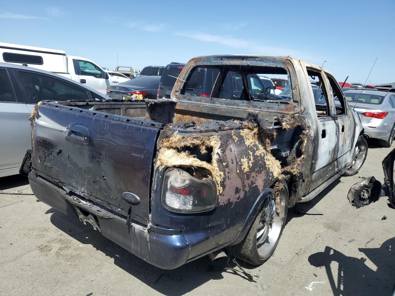 1FTRW07622KE24366 2002 Ford F150 Supercrew 1FTRW07622KE24366 2002 Ford F150 Supercrew
