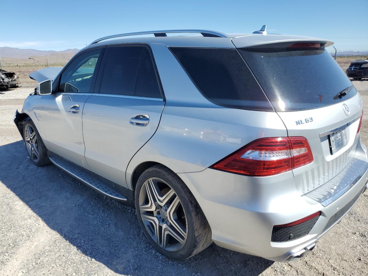 4JGDA7EB8DA253516 2013 Mercedes-Benz Ml 63 Amg