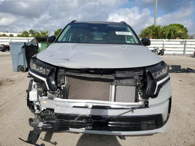 2022 KIA SORENTO EX - 5XYRH4LF2NG101310
