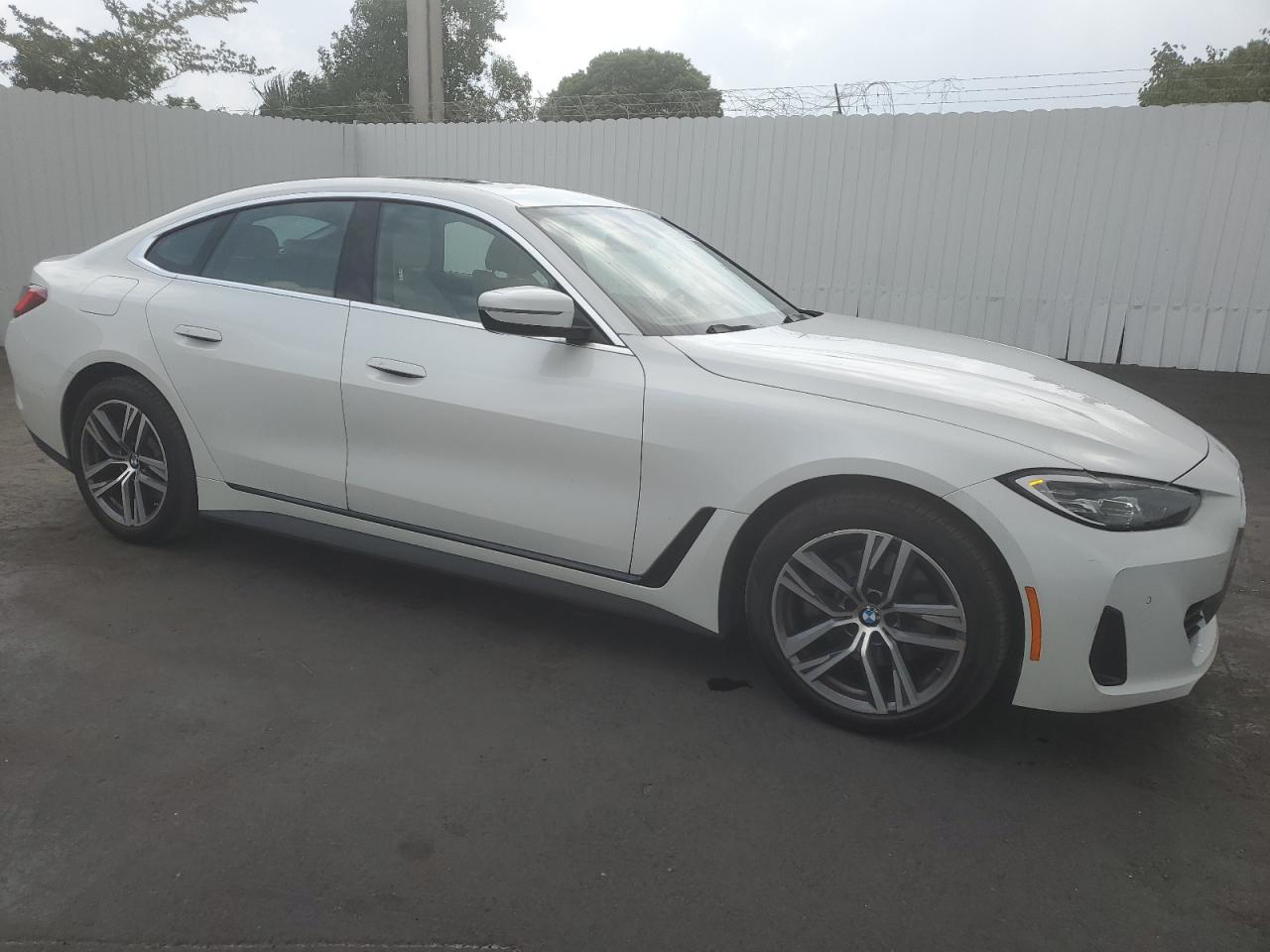 2023 BMW 430Xi Gran Coupe vin: WBA73AV08PFN99321