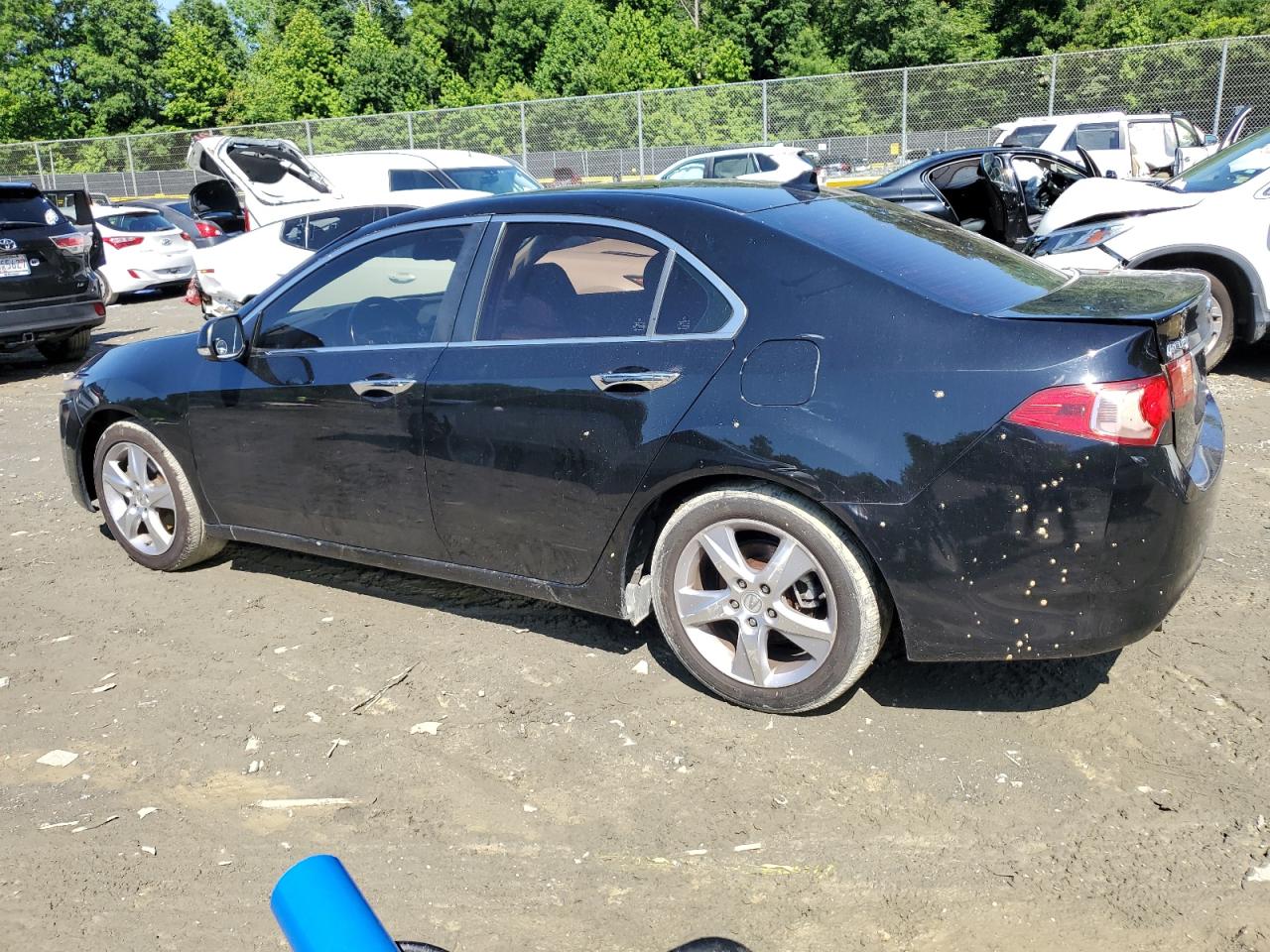 JH4CU2F6XBC008549 2011 Acura Tsx