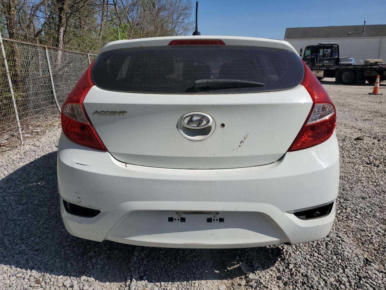 2013 Hyundai Accent Gls vin: KMHCT5AE7DU085148