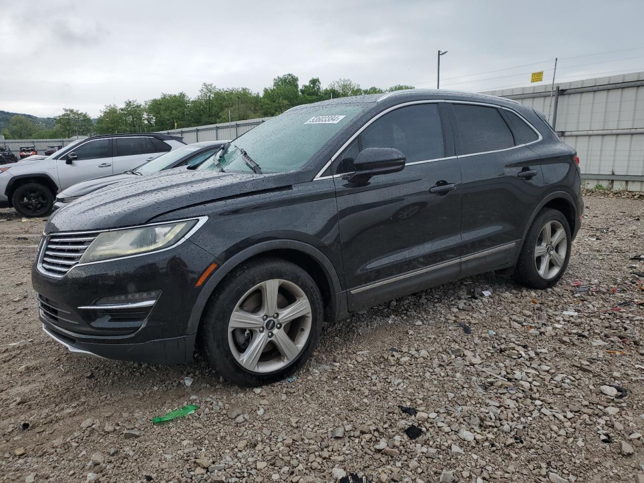 5LMCJ1A95FUJ10422 2015 Lincoln Mkc