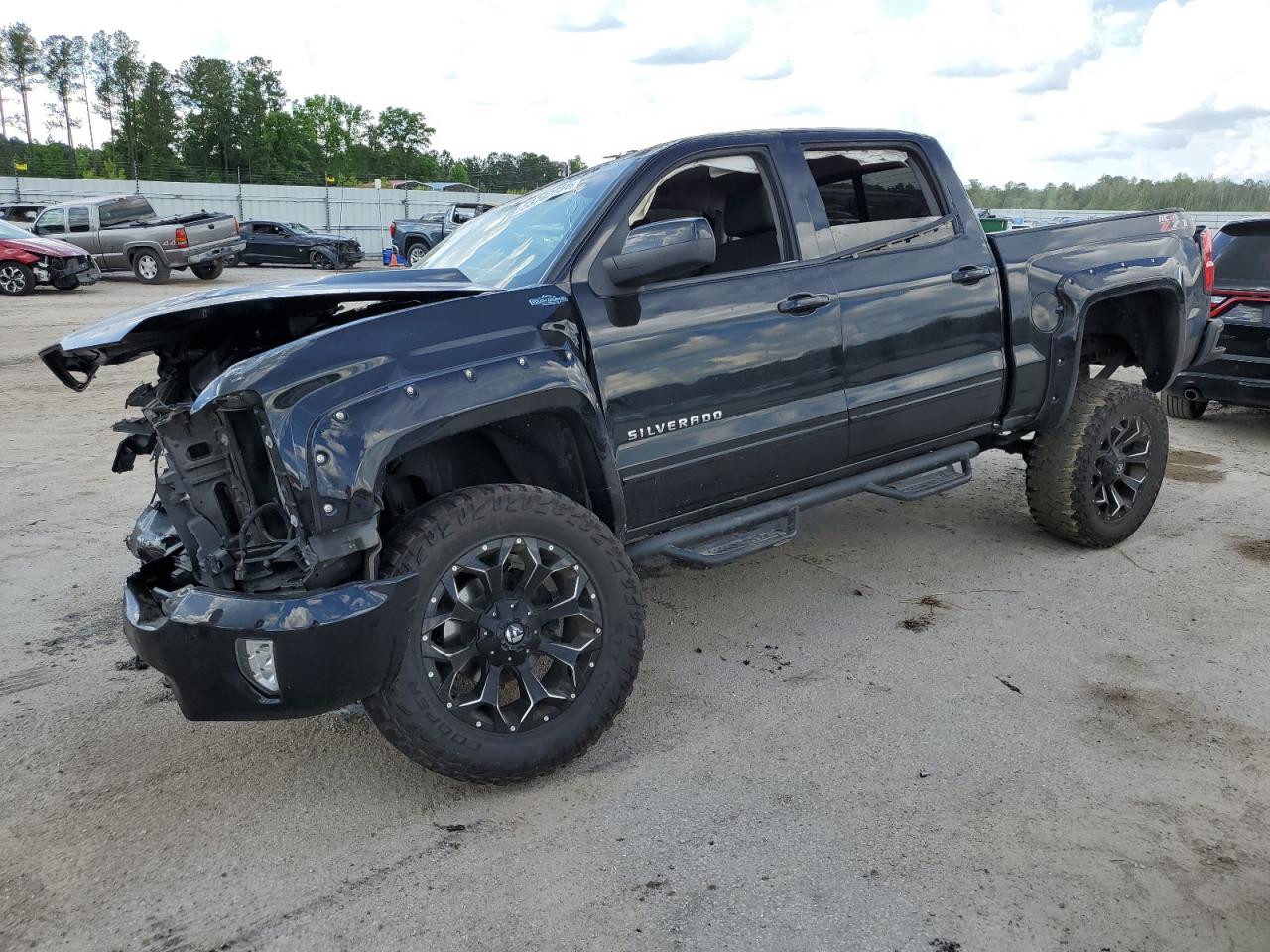 3GCUKREC8JG471166 2018 Chevrolet Silverado K1500 Lt