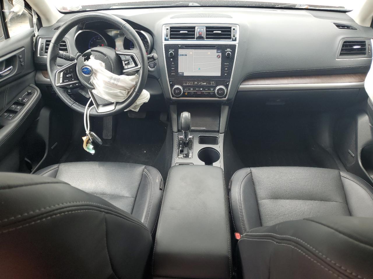 4S4BSANC9J3255382 2018 Subaru Outback 2.5I Limited