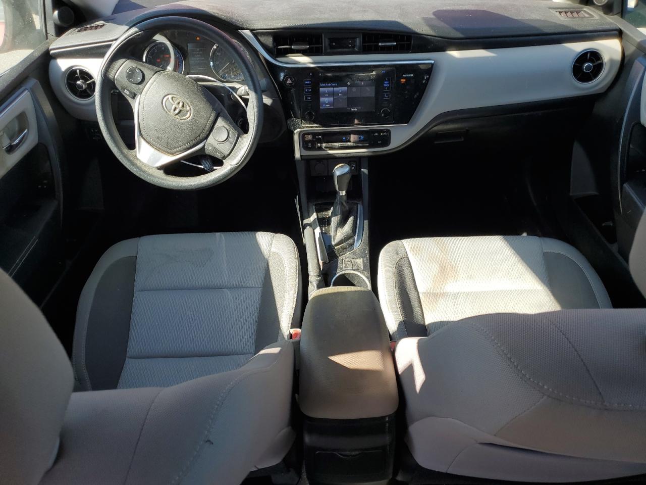 2T1BURHEXHC816118 TOYOTA COROLLA 2017