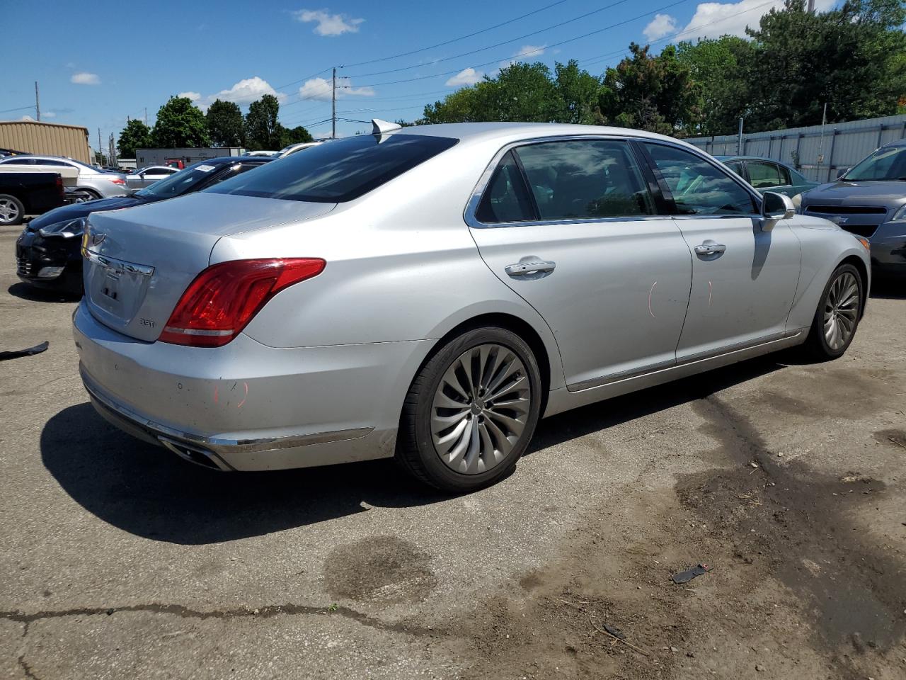 KMHG34JA3HU033708 2017 Genesis G90 Premium