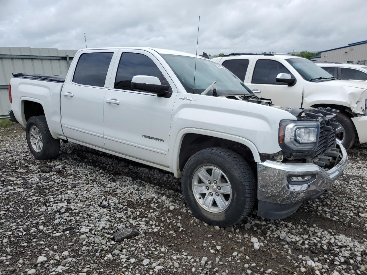 2018 GMC Sierra K1500 Sle vin: 3GTU2MEC0JG307753