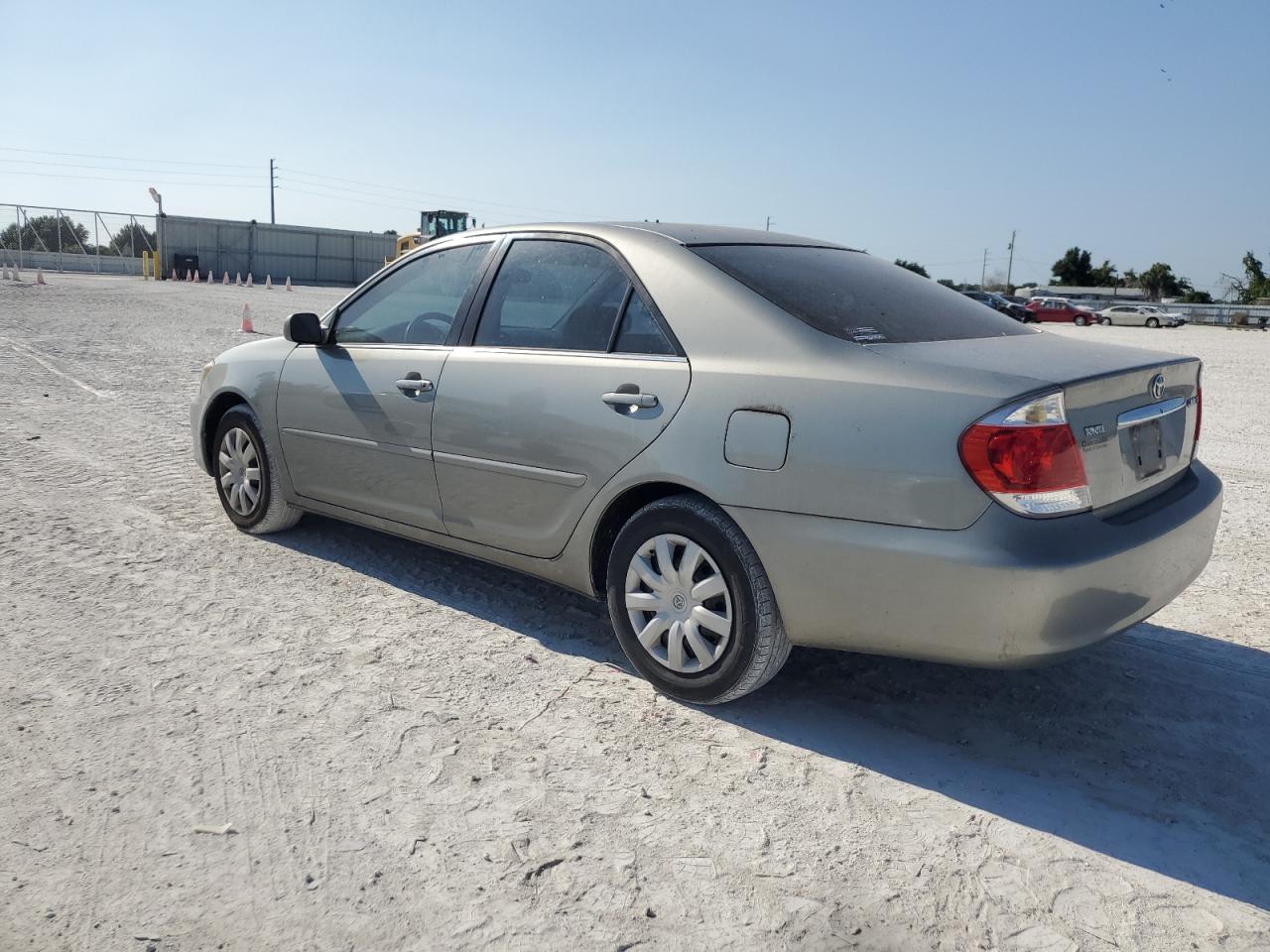 4T1BE32K25U573925 2005 Toyota Camry Le