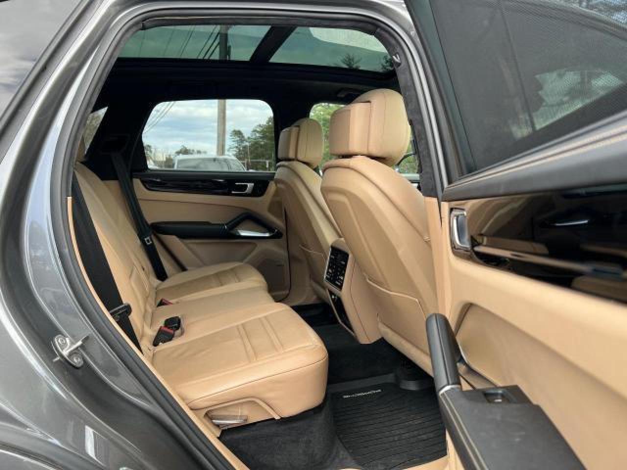 WP1AF2AY5KDA80277 2019 Porsche Cayenne Turbo