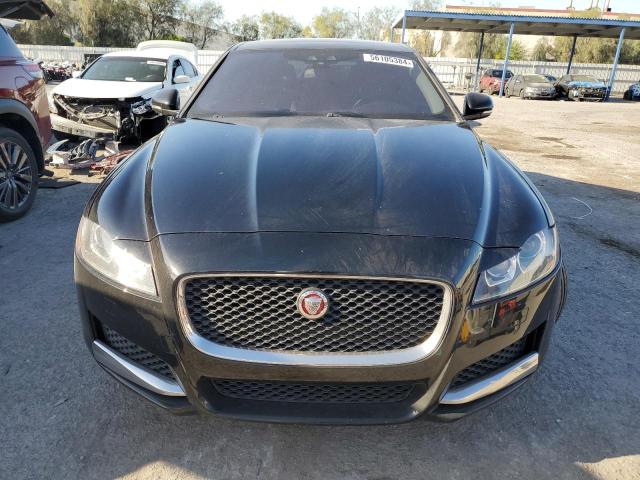 VIN SAJBD4BV5GCY06424 2016 Jaguar XF, Premium no.5