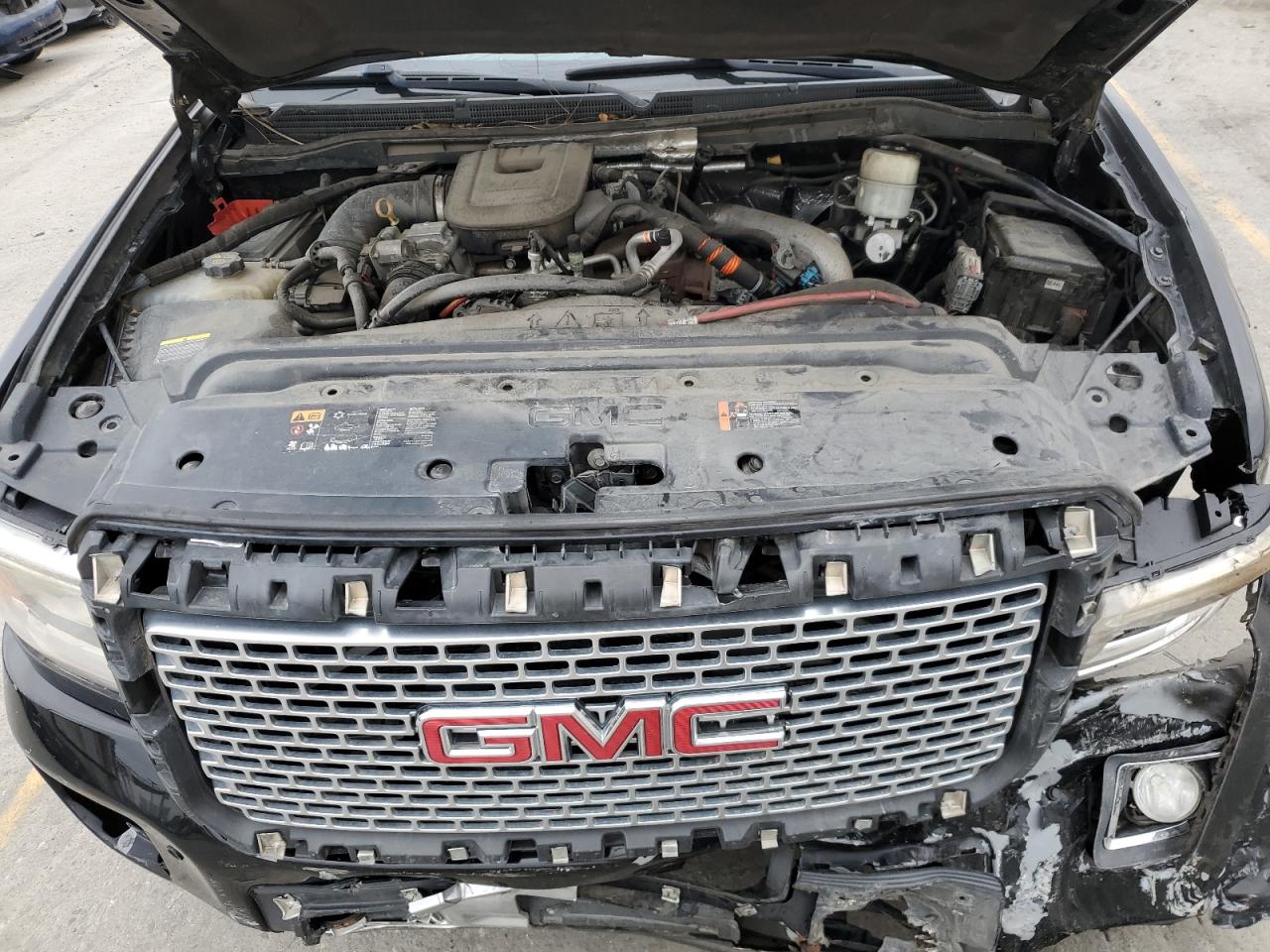 1GT120E88FF623269 2015 GMC Sierra K2500 Denali