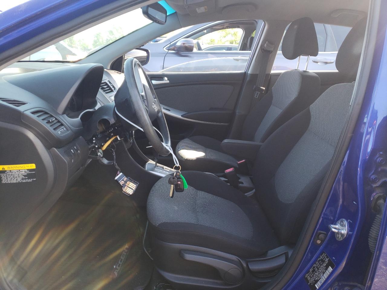 KMHCT5AE0CU045735 2012 Hyundai Accent Gls