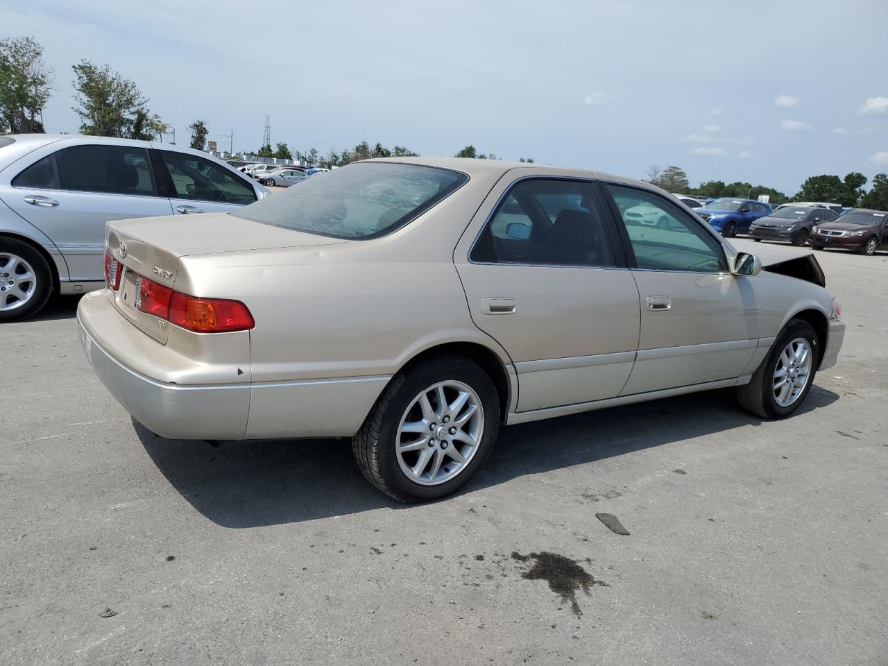 JT2BF22K110309715 2001 Toyota Camry Ce