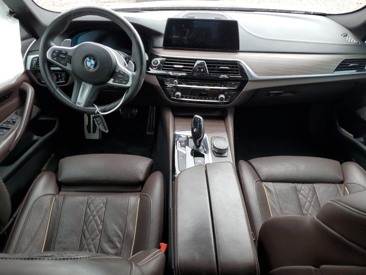 WBAJB9C51KB288660 2019 BMW M550Xi