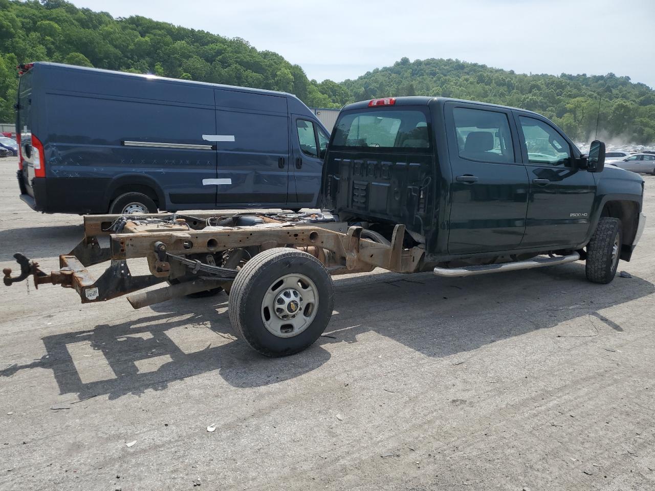 2016 Chevrolet Silverado C2500 Heavy Duty vin: 1GC1CUEG1GF196076