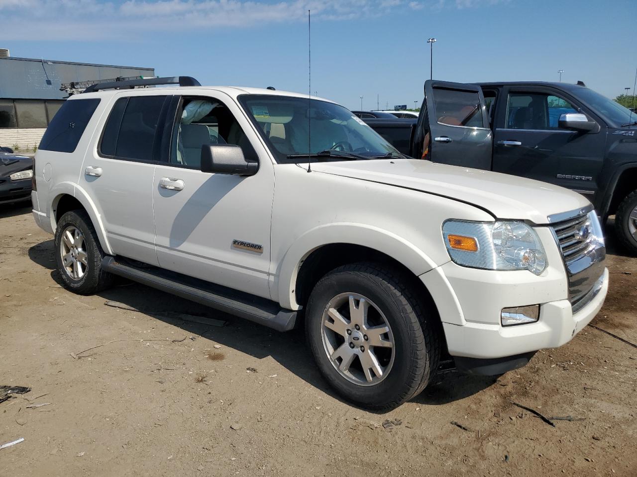 1FMEU73E38UB01253 2008 Ford Explorer Xlt