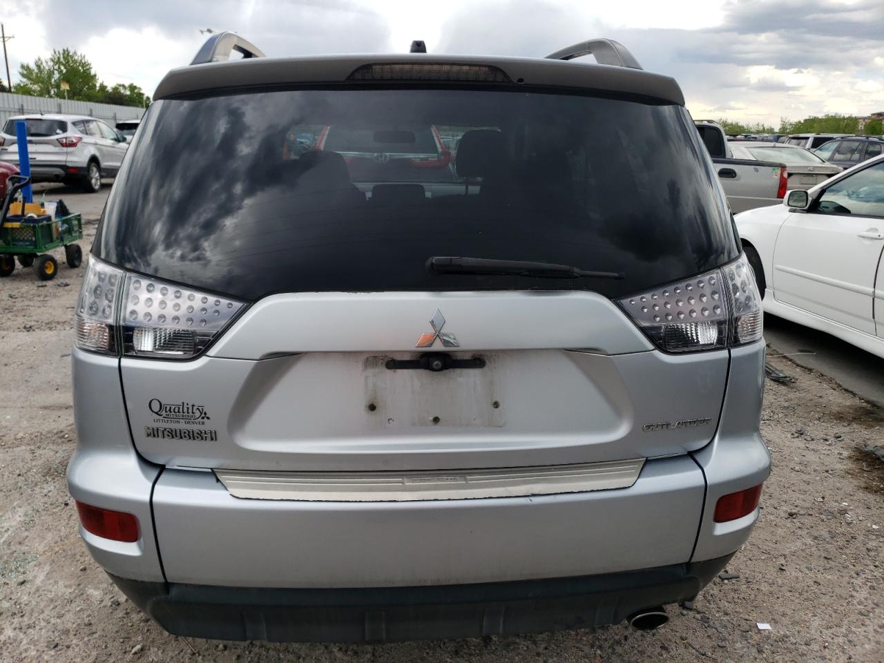 JA4AT2AW0AZ001215 2010 Mitsubishi Outlander Es