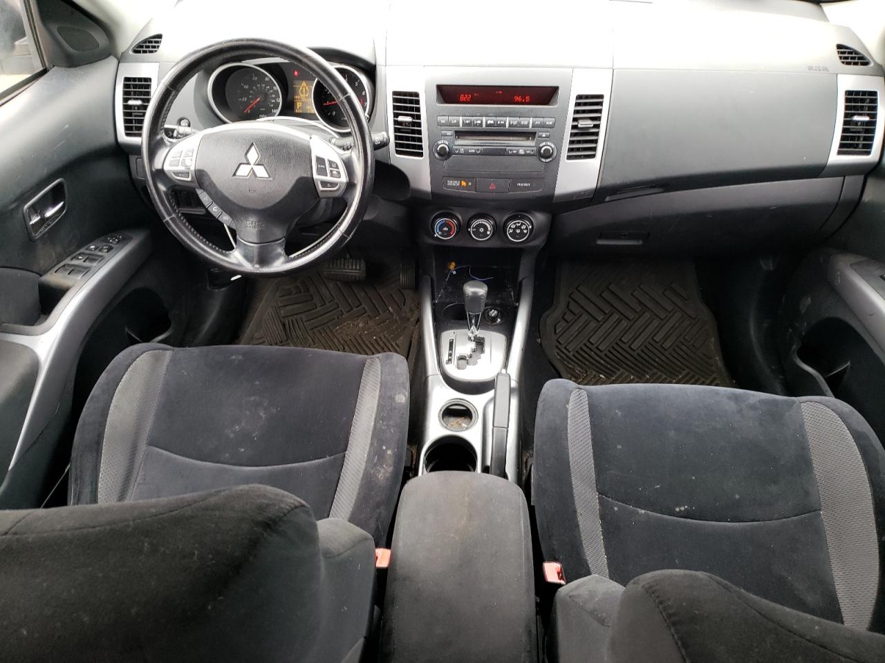 Lot #2538202290 2010 MITSUBISHI OUTLANDER