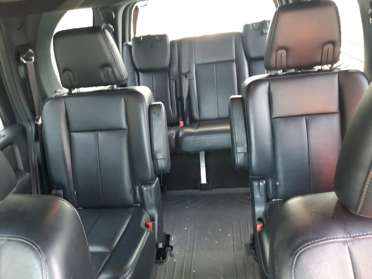 1FMJU2AT3GEF06752 2016 Ford Expedition Limited