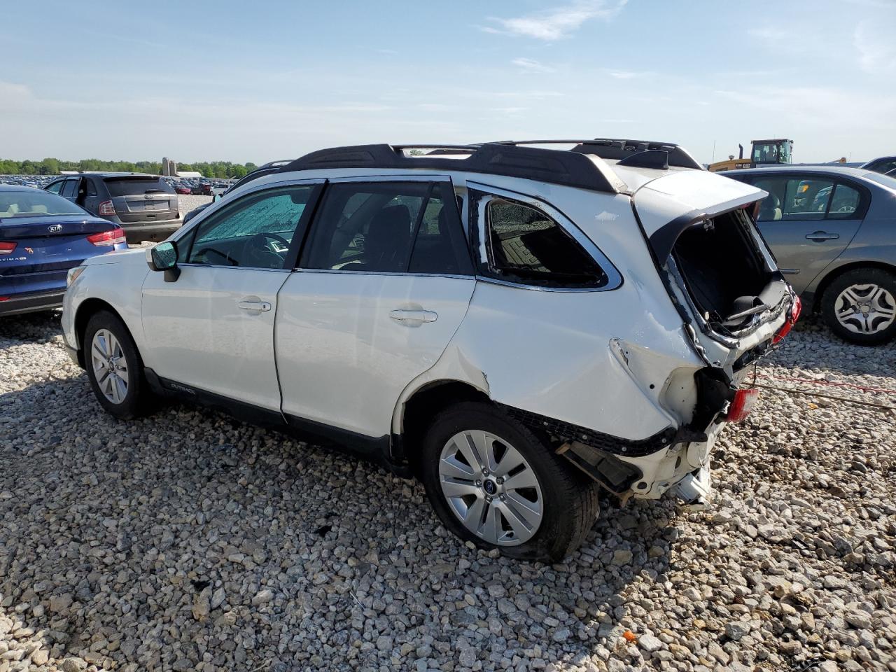 4S4BSACC5H3222201 2017 Subaru Outback 2.5I Premium