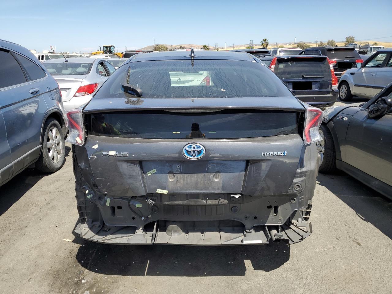 JTDKBRFU3G3005333 2016 Toyota Prius