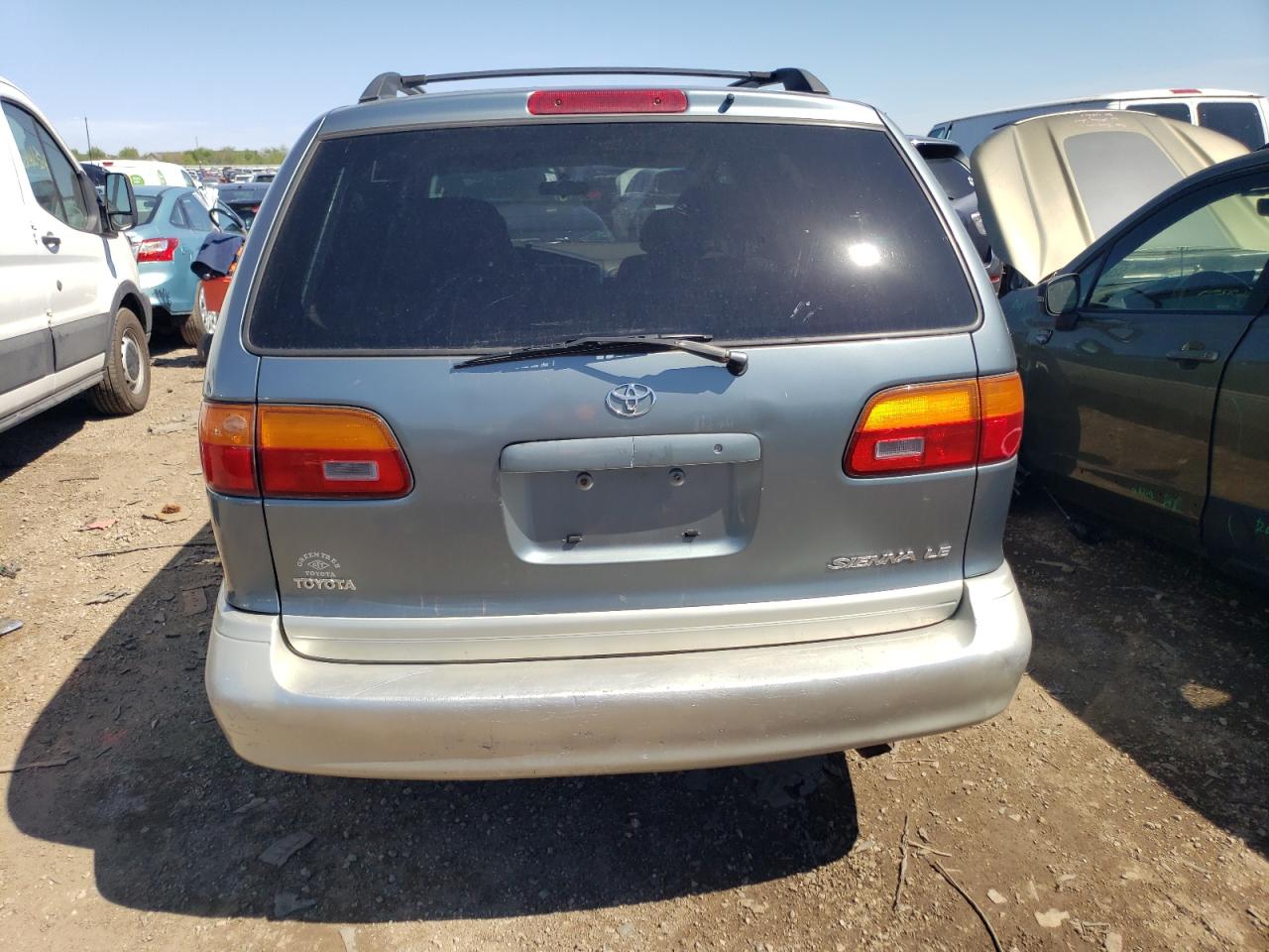 4t3zf13c7xu127898 4T3ZF13C7XU127898 1999 Toyota Sienna Le