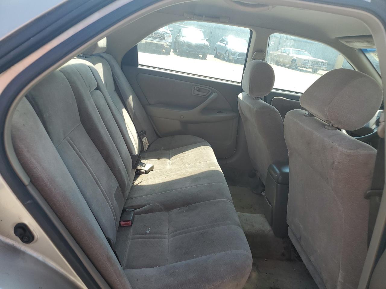 JT2BG22K3X0273841 1999 Toyota Camry Le