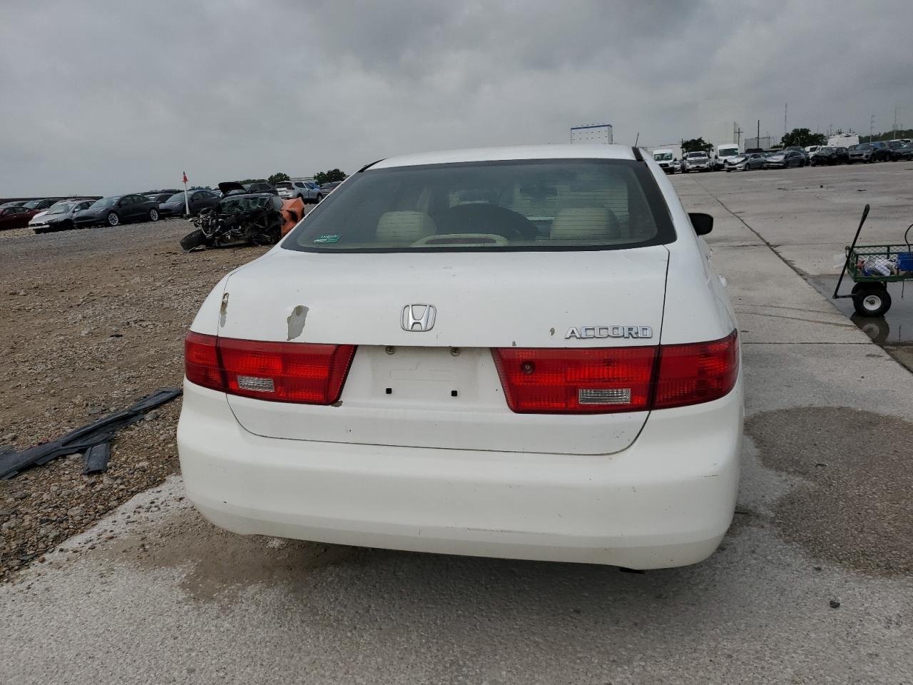 3HGCM56495G709698 2005 Honda Accord Lx