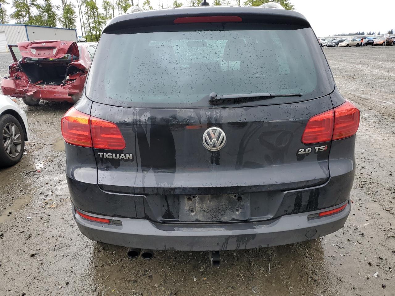 2012 Volkswagen Tiguan S vin: WVGAV7AX0CW512283