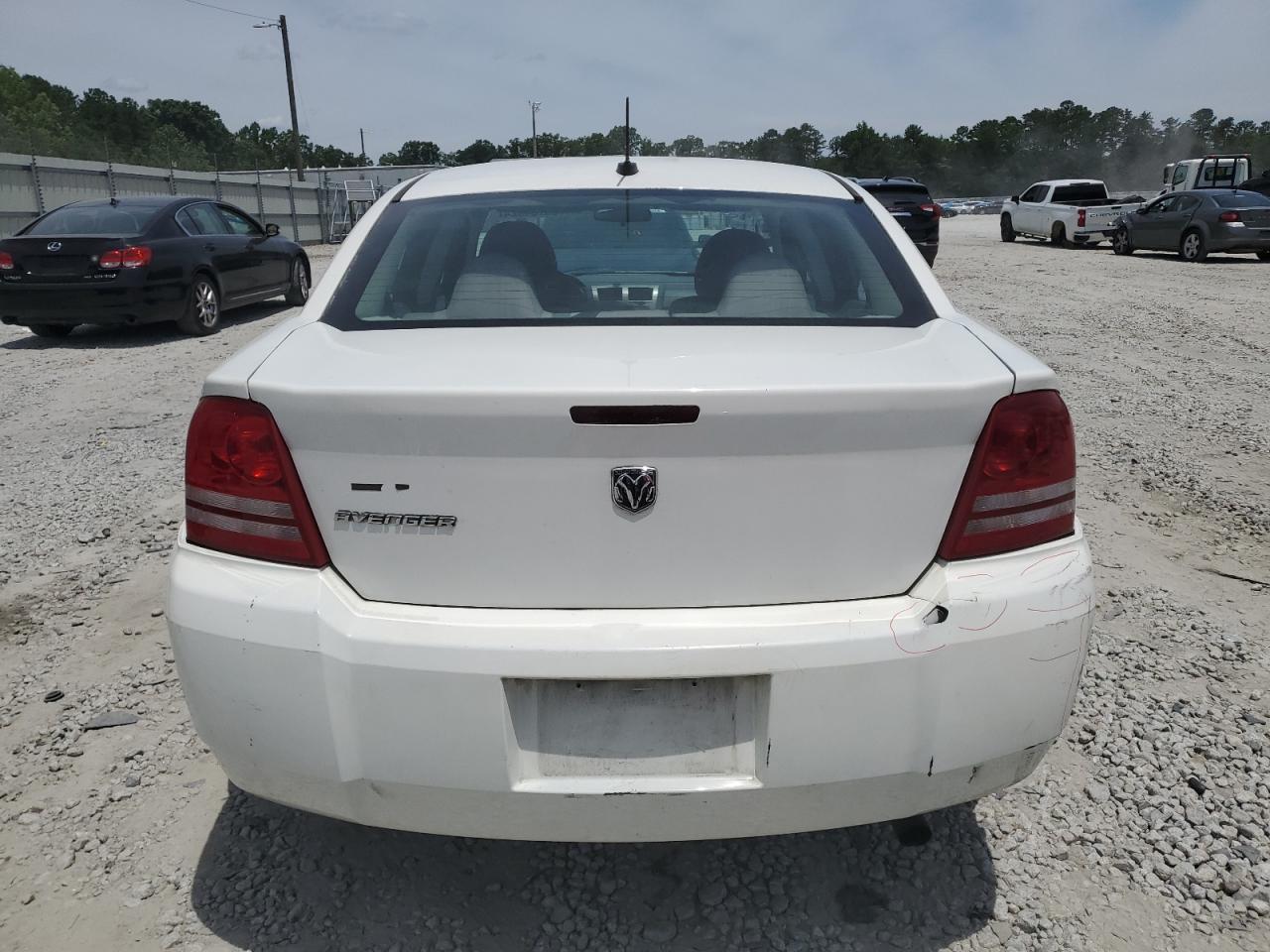 1B3LC46K48N585119 2008 Dodge Avenger Se