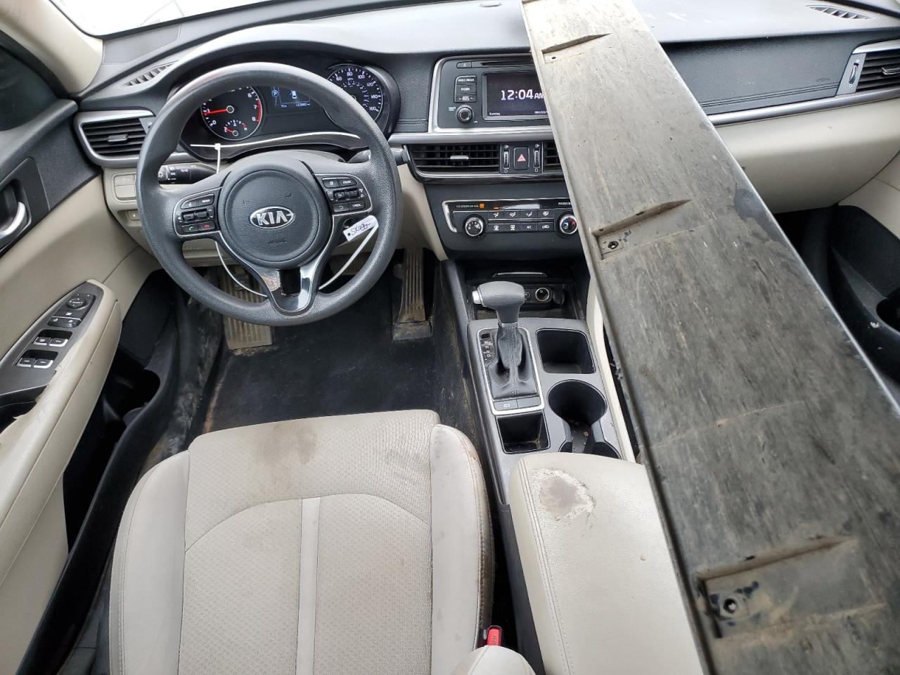 5XXGT4L33HG155168 2017 Kia Optima Lx