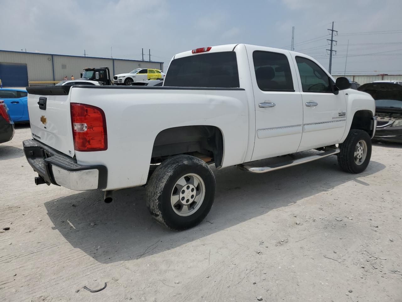 2013 Chevrolet Silverado C1500 Lt vin: 3GCPCSE04DG147594