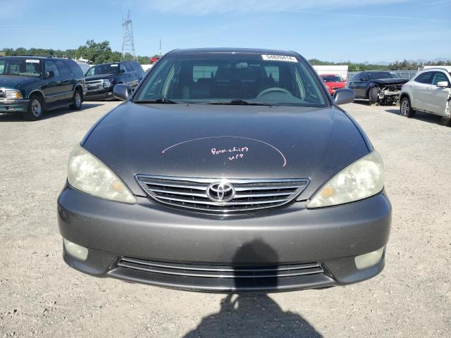 2005 Toyota Camry Le VIN: 4T1BE30K15U985286 Lot: 54820414